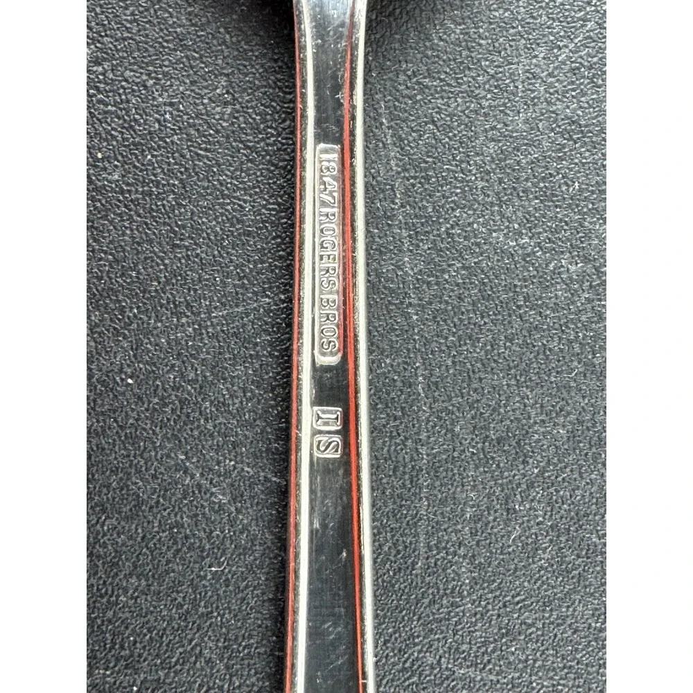 Rogers Bros. Silverplate 1847 tea‎ spoons set of 2